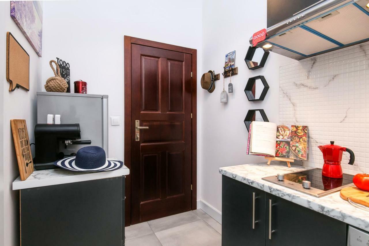 Berg Apartament Red Obok Starego Miasta غدانسك المظهر الخارجي الصورة