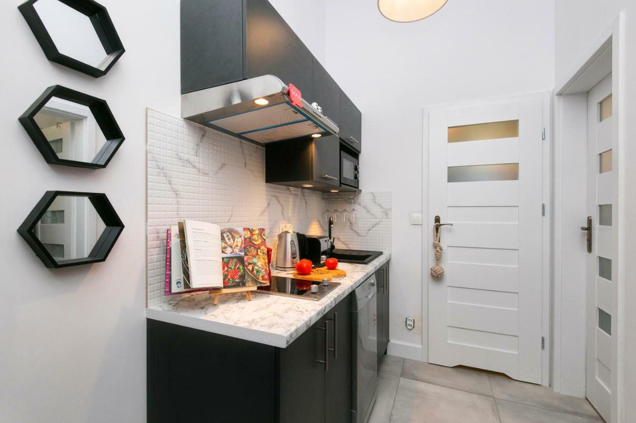 Berg Apartament Red Obok Starego Miasta غدانسك المظهر الخارجي الصورة